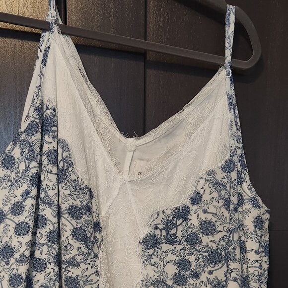 Maeve Dress from Anthropologie - Picture 4 of 5